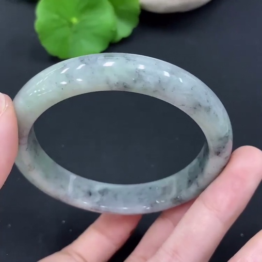 F28200902 Jadeite Regular Bangle, Inner Diameter 58.1, Total Weight Approx. 51.98g