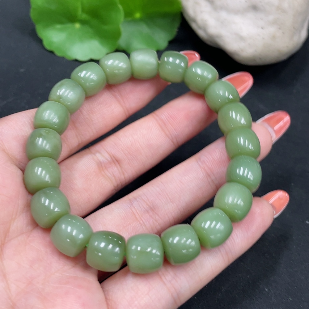 H35085093 Hetian Jade Bracelet Approx.10.1mm Total Weight Approx.35.7g