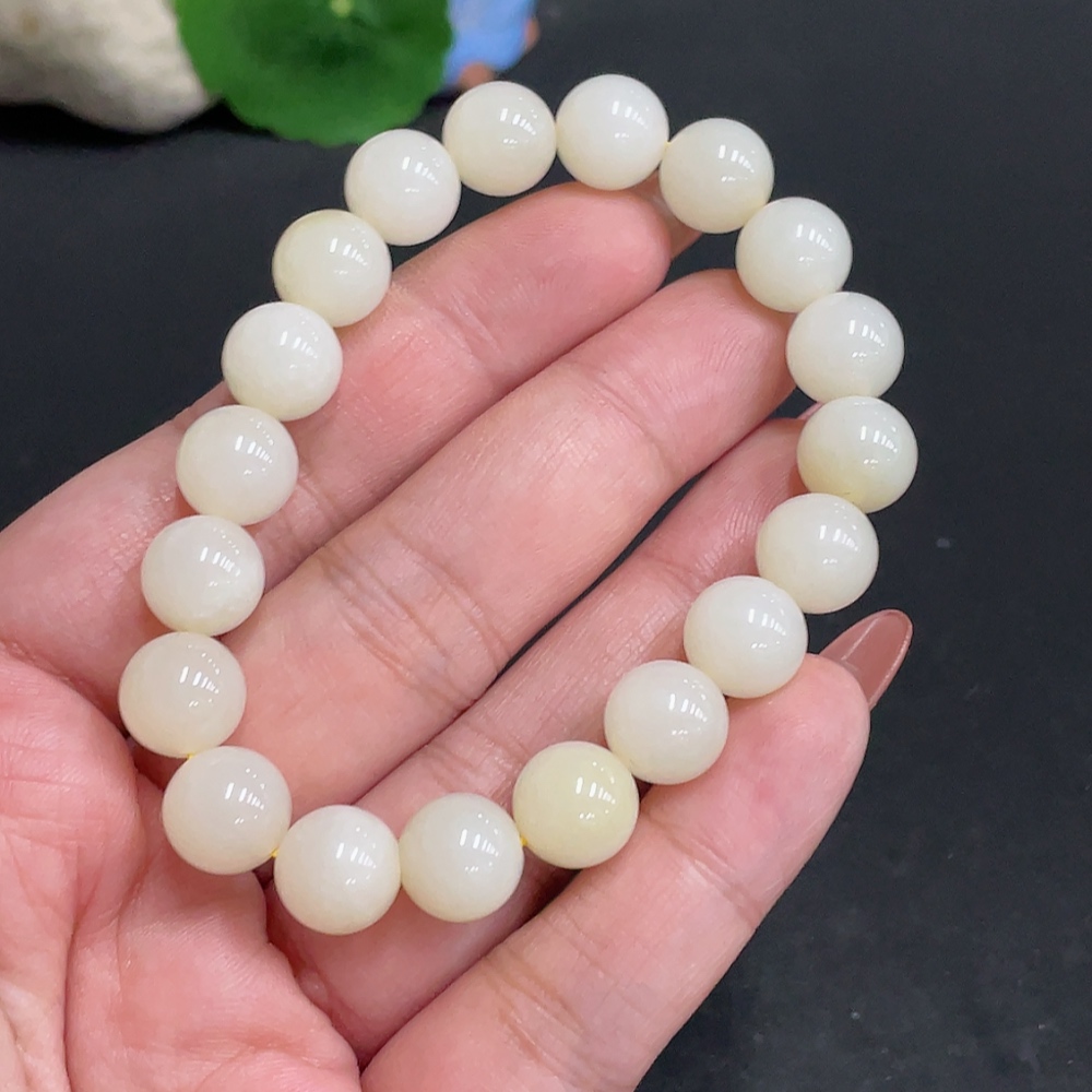 H34005699 Hetian Jade Bracelet   Approx. 9.6mm   Total Weight About 29.5g