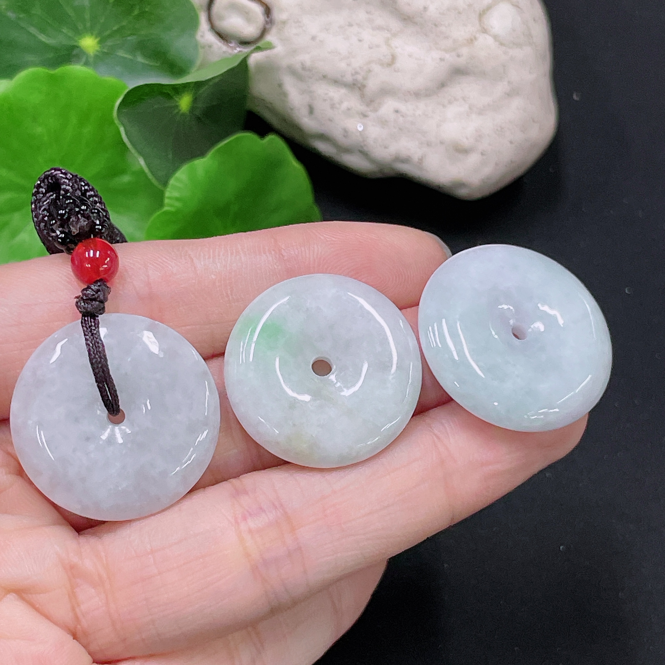 F33892984 Jadeite Peace Pendant with Non-Grade A Bead