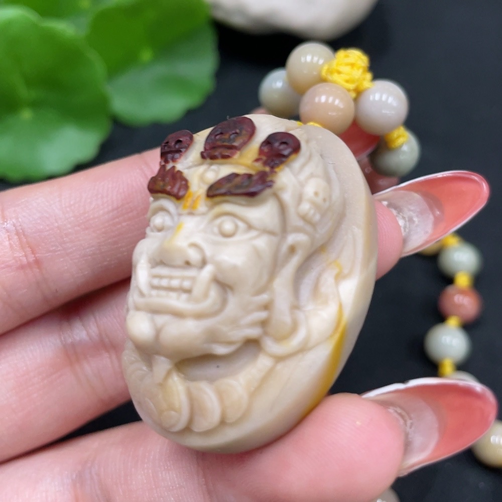 H35084882 Alashan Agate Pendant - Mahakala, contains other mineral components, total weight (including chain) approx. 73.7g