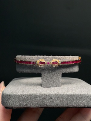 C34041099 18K Gold Ruby Bracelet, Total Weight Approx. 7.52g, Size 60.6