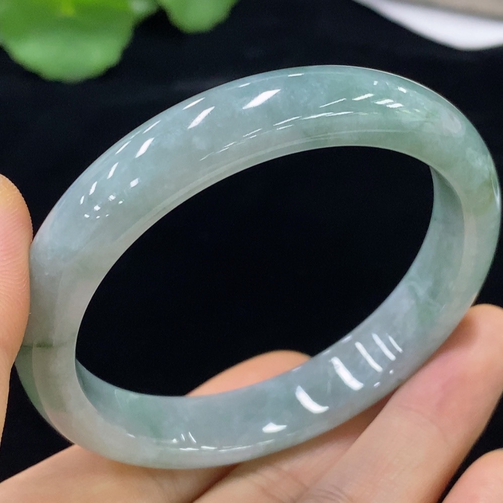 F31651386 Jadeite Regular Bangle Size 57 Total Weight Approx. 48.11g
