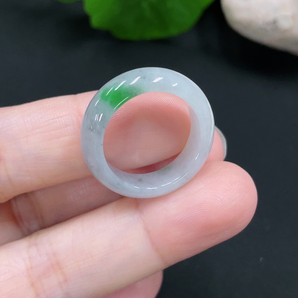 F30526957 Jadeite Ring Size 14 Total Weight Approx. 3.6g