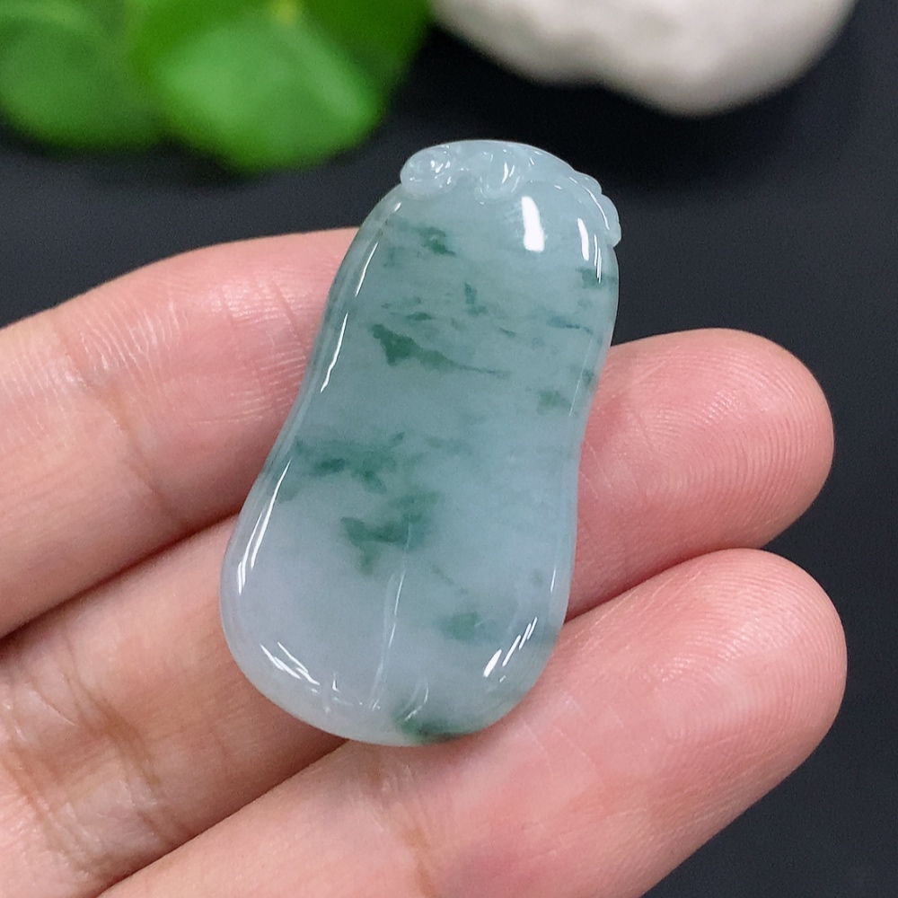 F30451049 Jadeite Fu Gua Pendant, Total Weight Approximately 7.4g