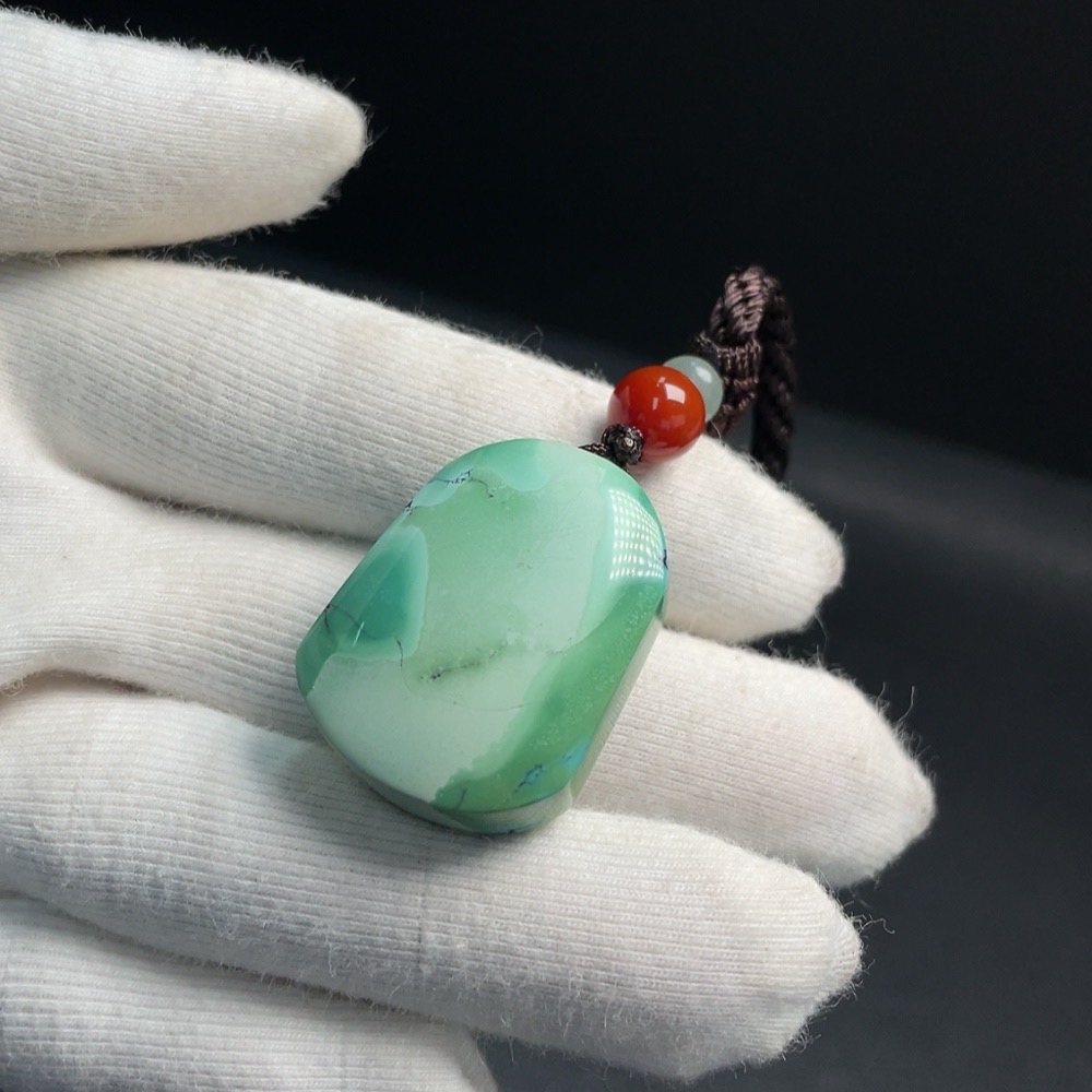 C29340597 Turquoise Pendant (Total weight including rope: approx. 18.92g)