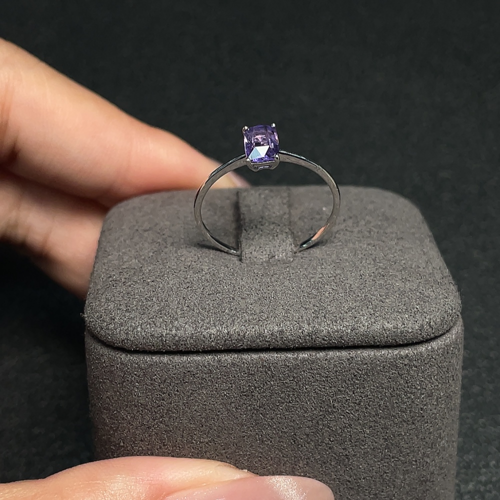 C34008885 Sapphire Ring 18K Gold Total Weight Approx.0.86g Size13 5.6*3.6mm