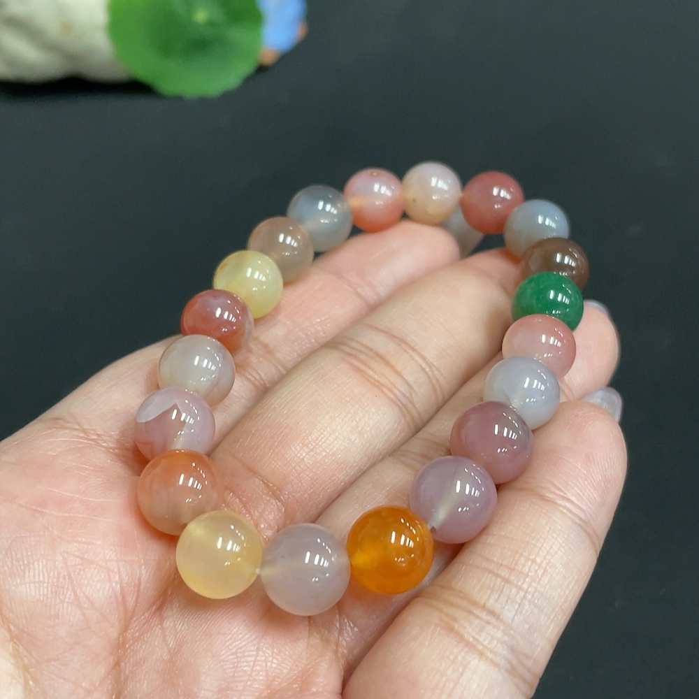 H33932226 Yanyuan Agate Bracelet, approx. 9.4mm, total weight approx. 25.6g, with stone impurities