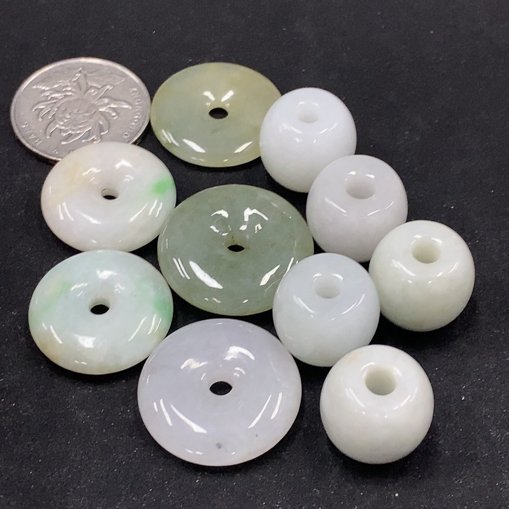 F33946519 Jadeite Peace Buckle Sell as a Lot