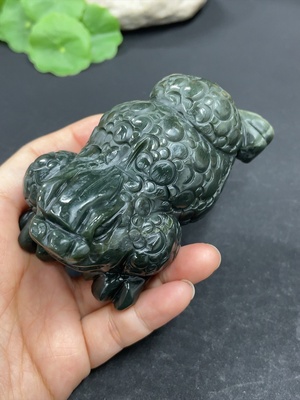 H41905501 和田玉摆件    三脚金蟾    货品总重约273.4g