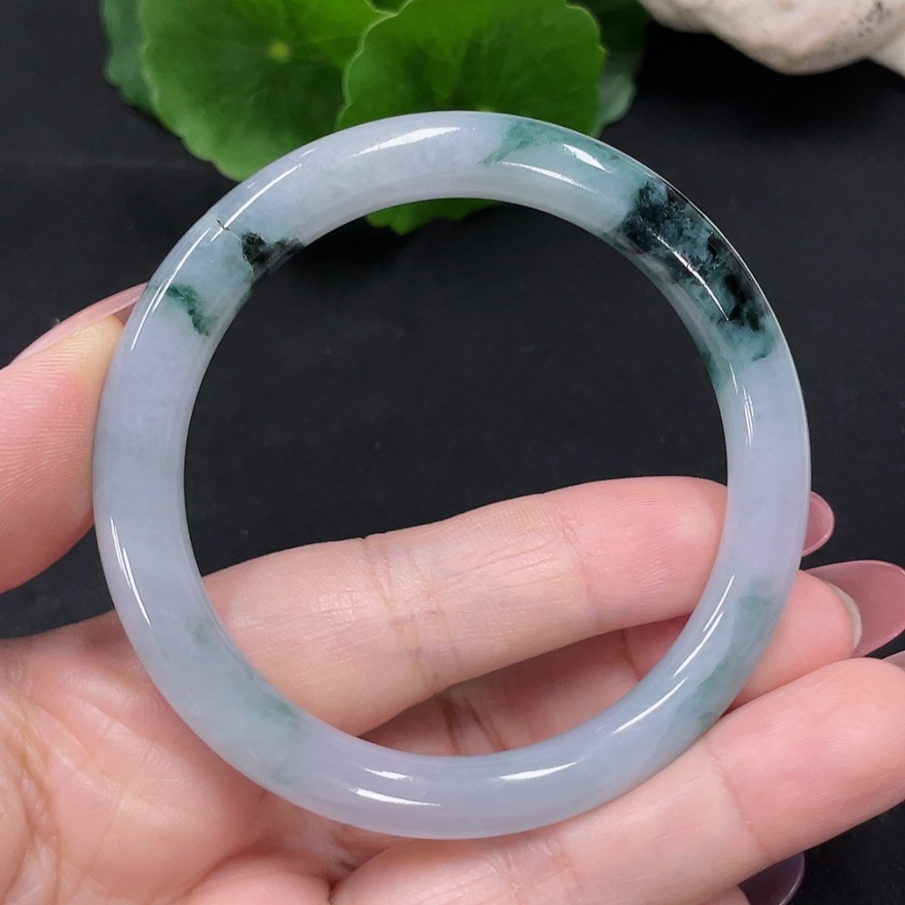 F34982369 Jadeite Round Bangle Size 53 Total Weight Approx. 29.8g (With Breakage/Damage) (Containing Other Mineral Components)