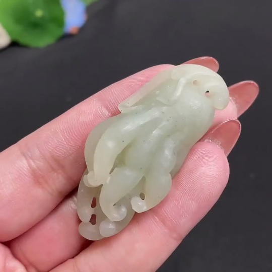 H34011854 Hetian Jade Pendant Buddha's Hand Total Weight About 22.9g