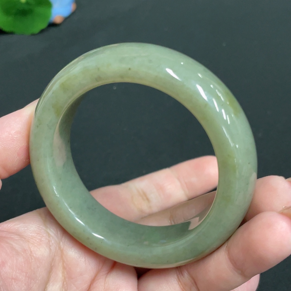 H32804672 Hetian Jade Round Bracelet, Size 53.6, Total Weight Approx. 88.4g