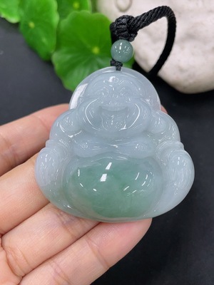 F41934484 翡翠挂件佛公 货品总约重 含绳40.8g