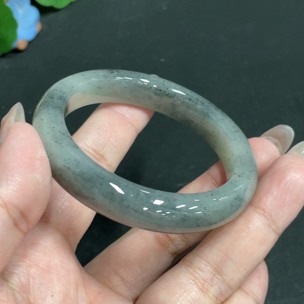 H30488613 Hetian Jade Round Bracelet Size 51.6 Total Weight Approx. 42.4g