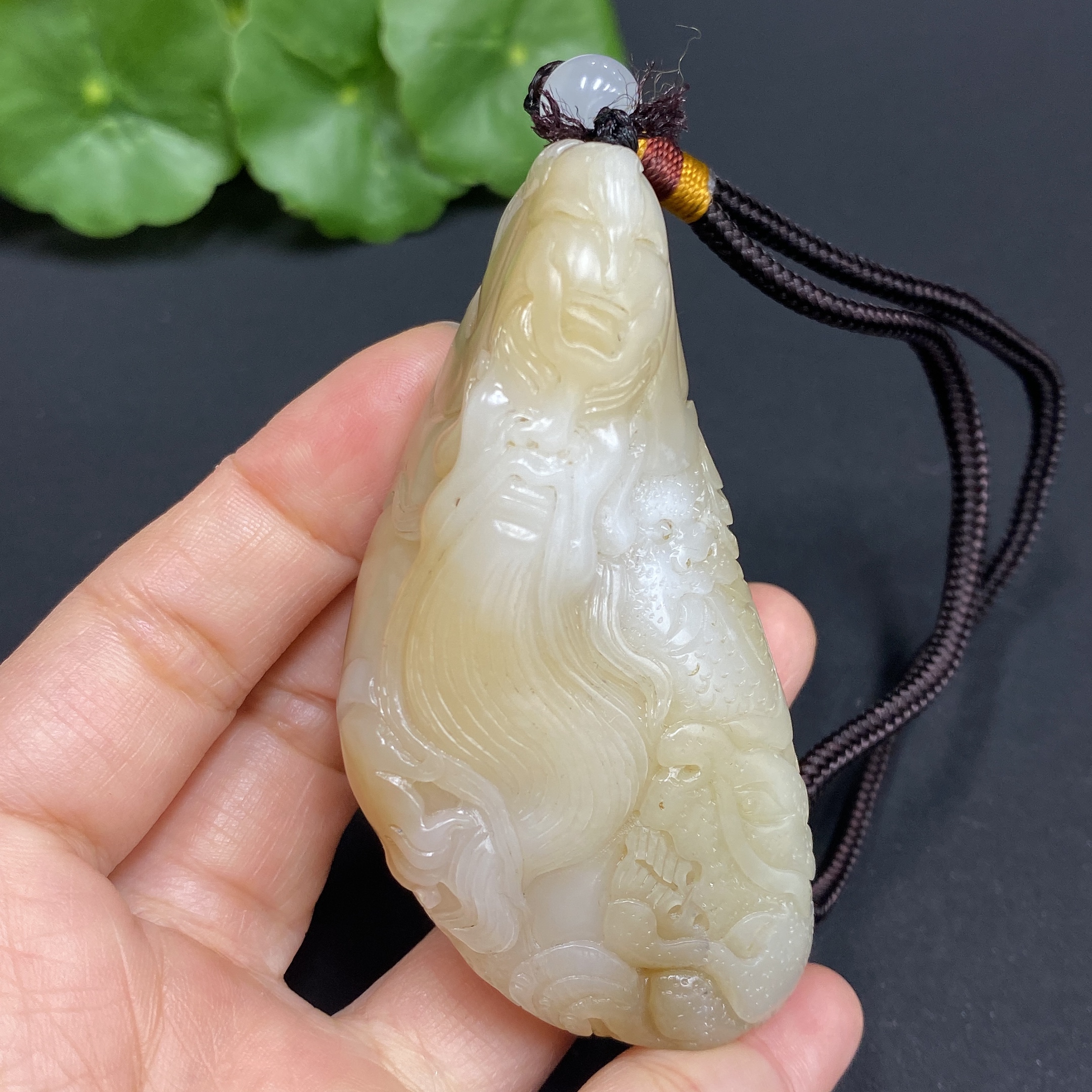 H27125795 Hetian Jade Handheld Piece Guan Gong