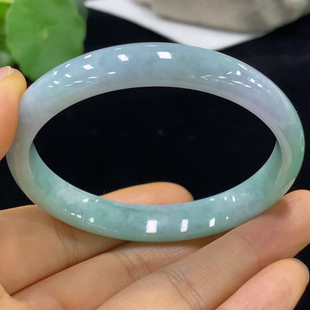 F34045226 Jadeite Concubine Bangle Size 54.4/Short Diameter 47.7