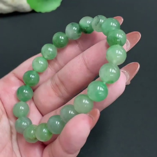 H34073852 African Emerald (Dulong Jade)