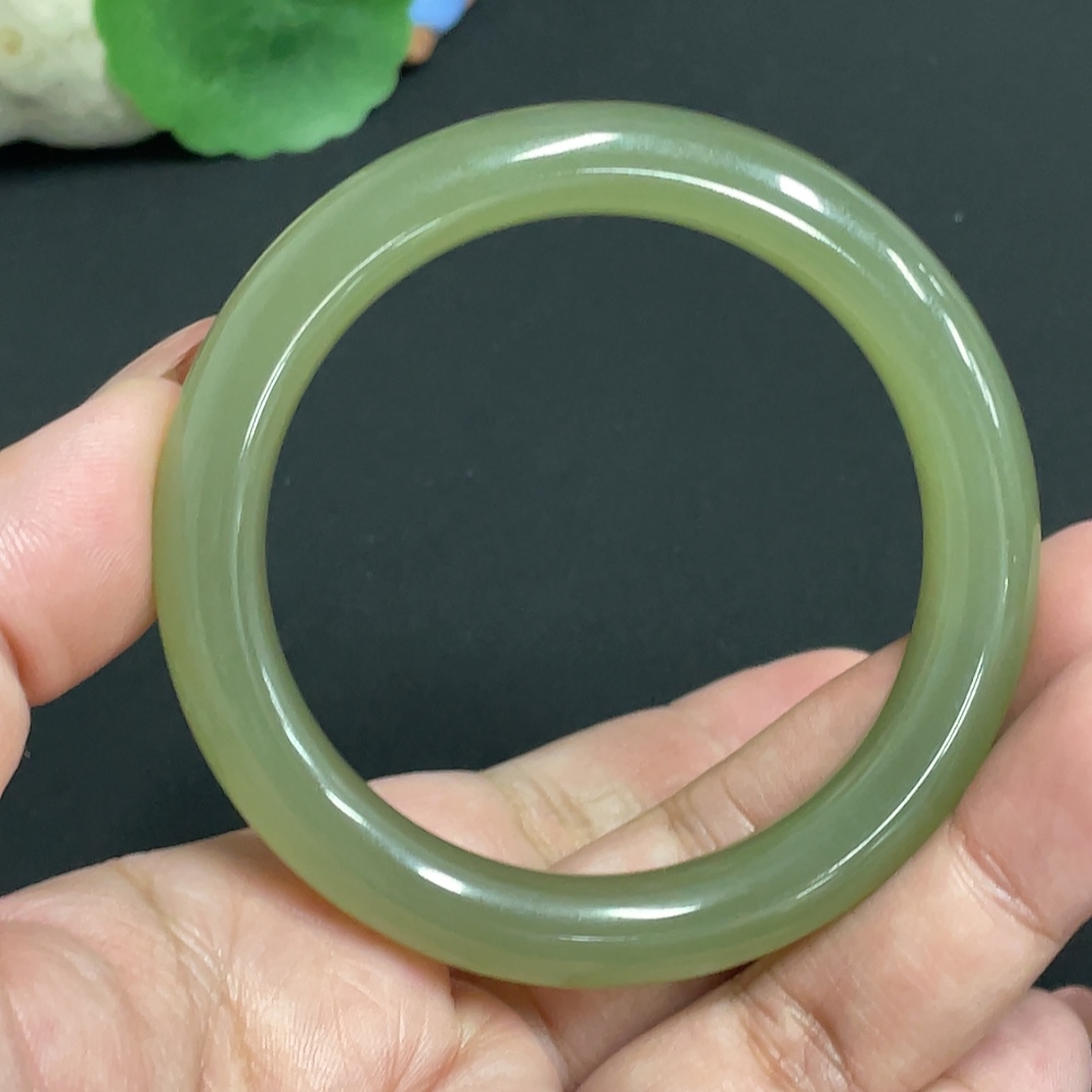 H34074323 Hetian Jade Round Bracelet Size 53.4 Total Weight Approx. 46.3g