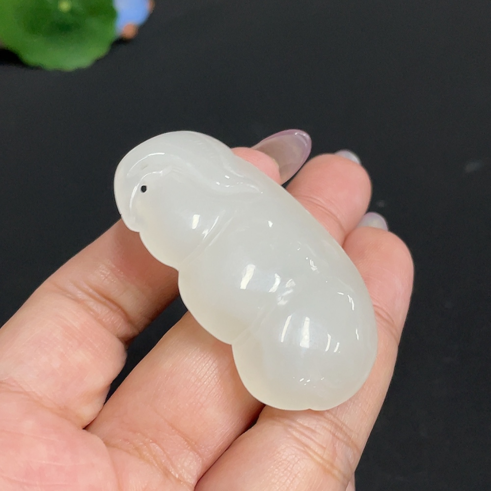 H33930568 Hetian Jade Pendant Fu Dou Total Weight About 25.8g