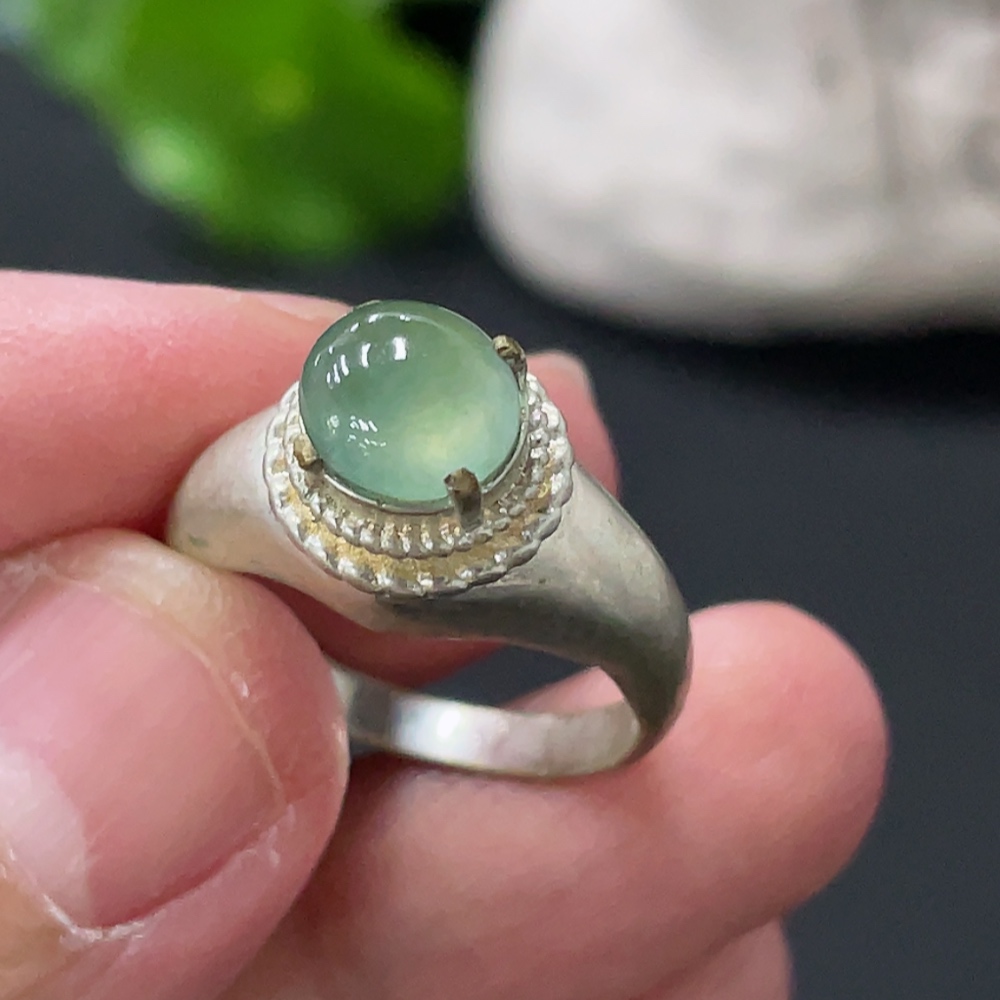 F34977839 Jadeite Cabochon Non-Gold Setting Total Weight Approx. 3.85g