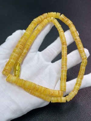 C32720435 Amber Honey Bead Strand Non-Gold Total Weight Approx. 29.89g Size 5.7-11.4mm