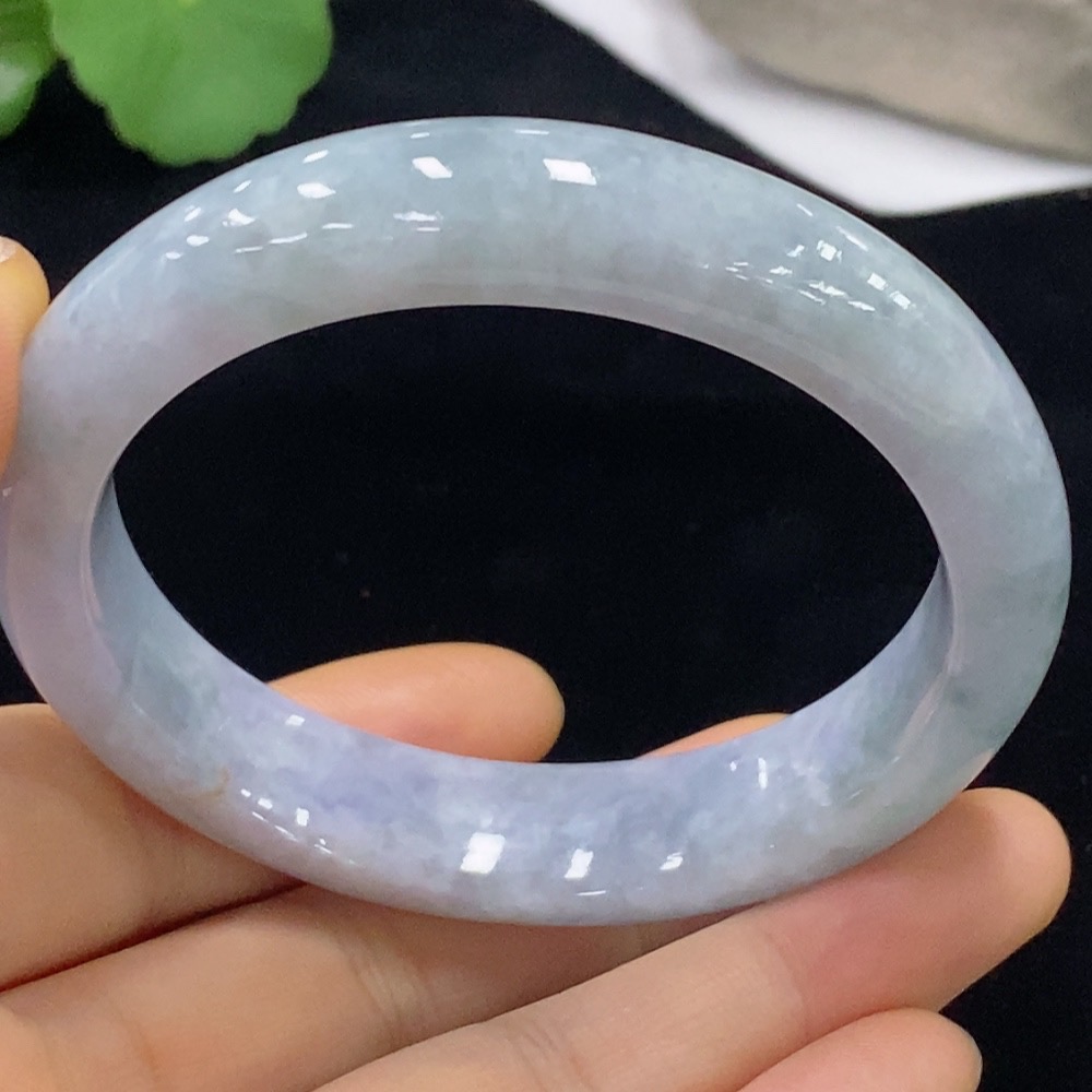 F32802638 Jadeite Regular Bangle 56.8 Loop Size Total Weight Approx. 59.12g