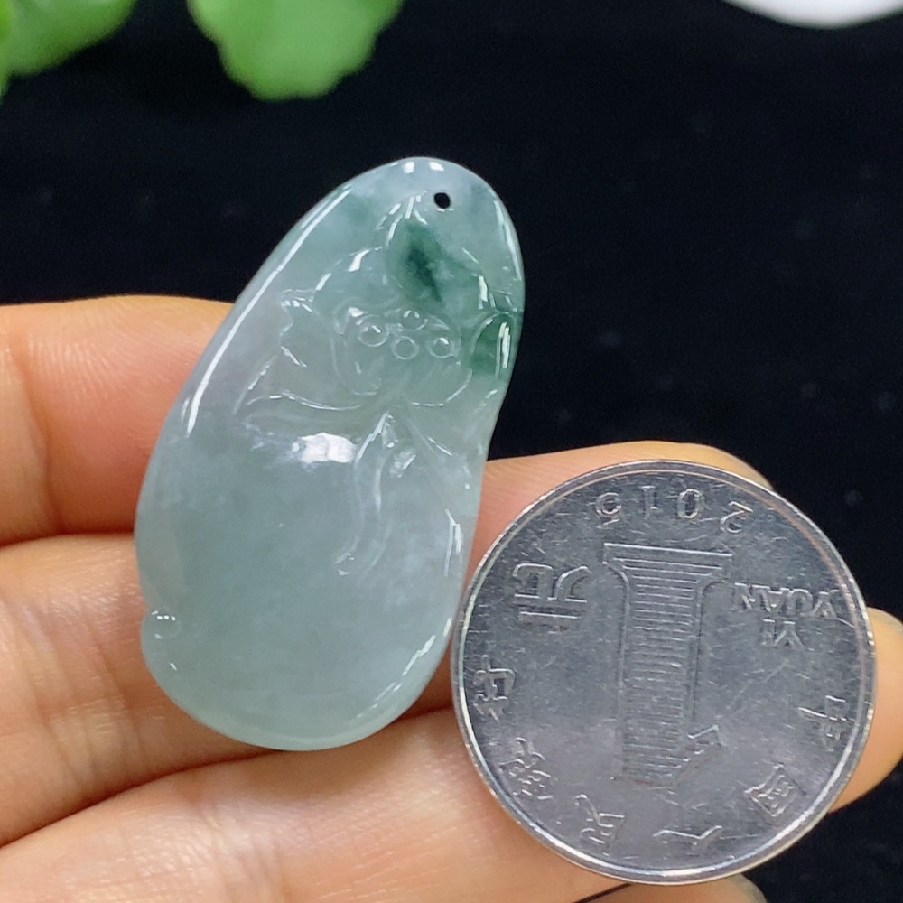F35114598 Jadeite Lotus Pendant Total Weight Approx. 9g