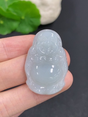 F41926385 翡翠佛挂件 货品总重量约9.7克