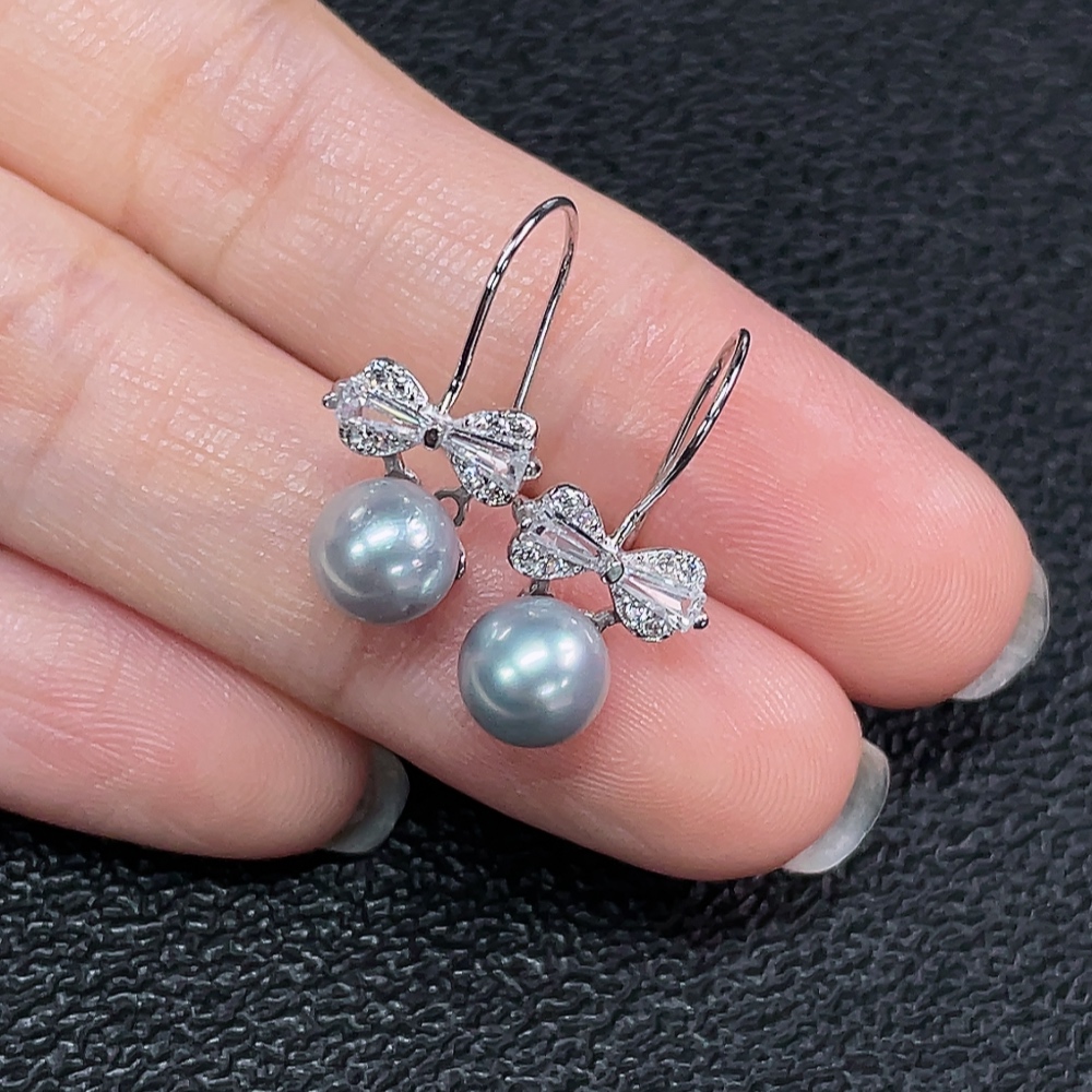 C33922799 Seawater Pearl Earrings Non-Gold Color Origin Undetermined Total Weight Approximately 1.81g Size About 6.4mm