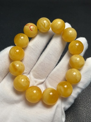 C32784066 Amber Beeswax Bracelet with Visible Partial Repairs, Total Weight Approx. 30.56g, Size Approx. 15.7mm
