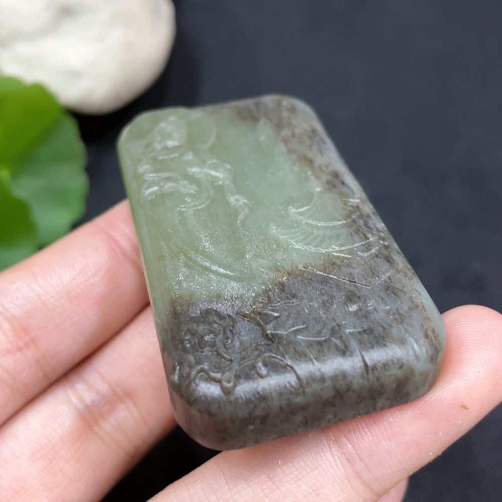 H31615937 Hetian Jade Pendant Guanyin Total Weight Approx. 47.4g