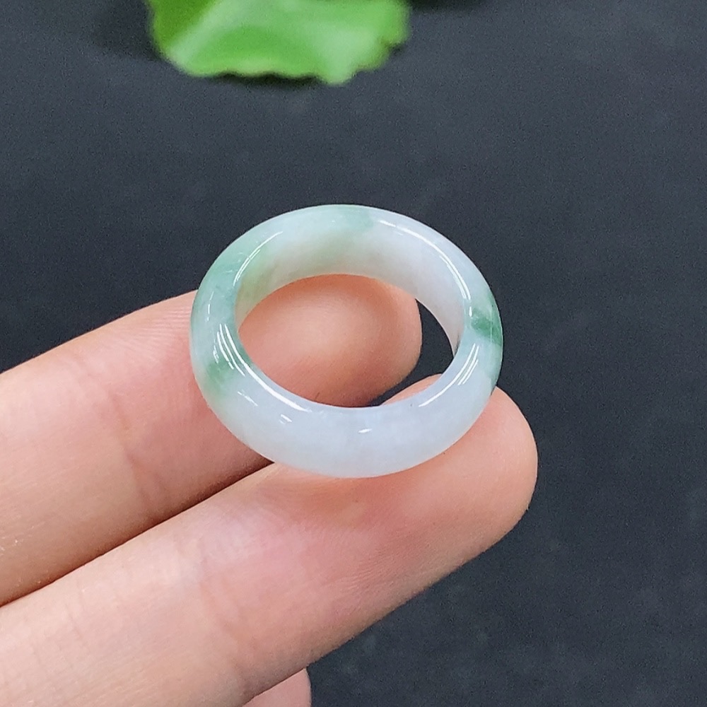 F30566391 Jadeite Ring Size 9 with Crack Total Weight Approx. 3.03g