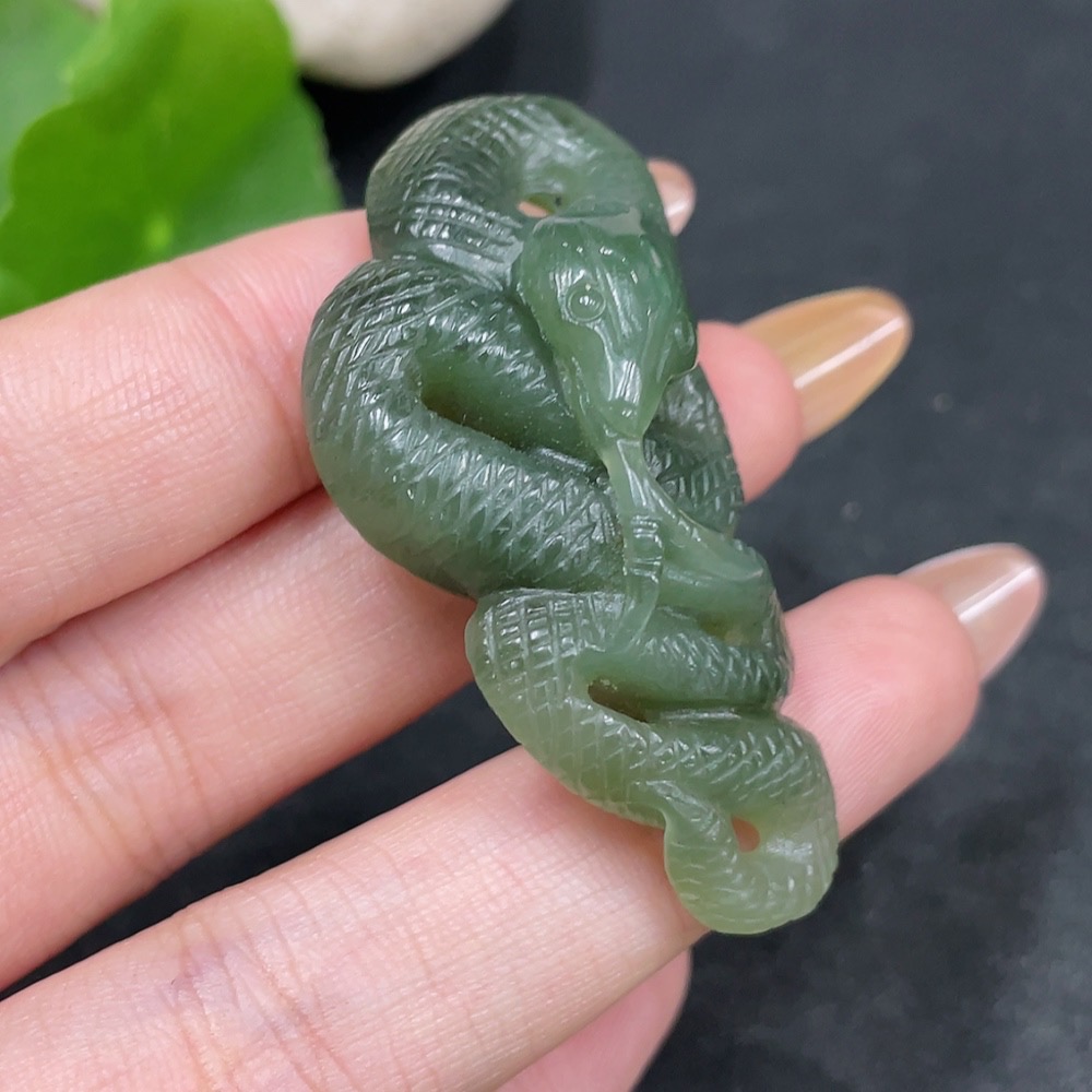 H32704767 Hetian Jade Pendant Snake Total Weight About 16.7g