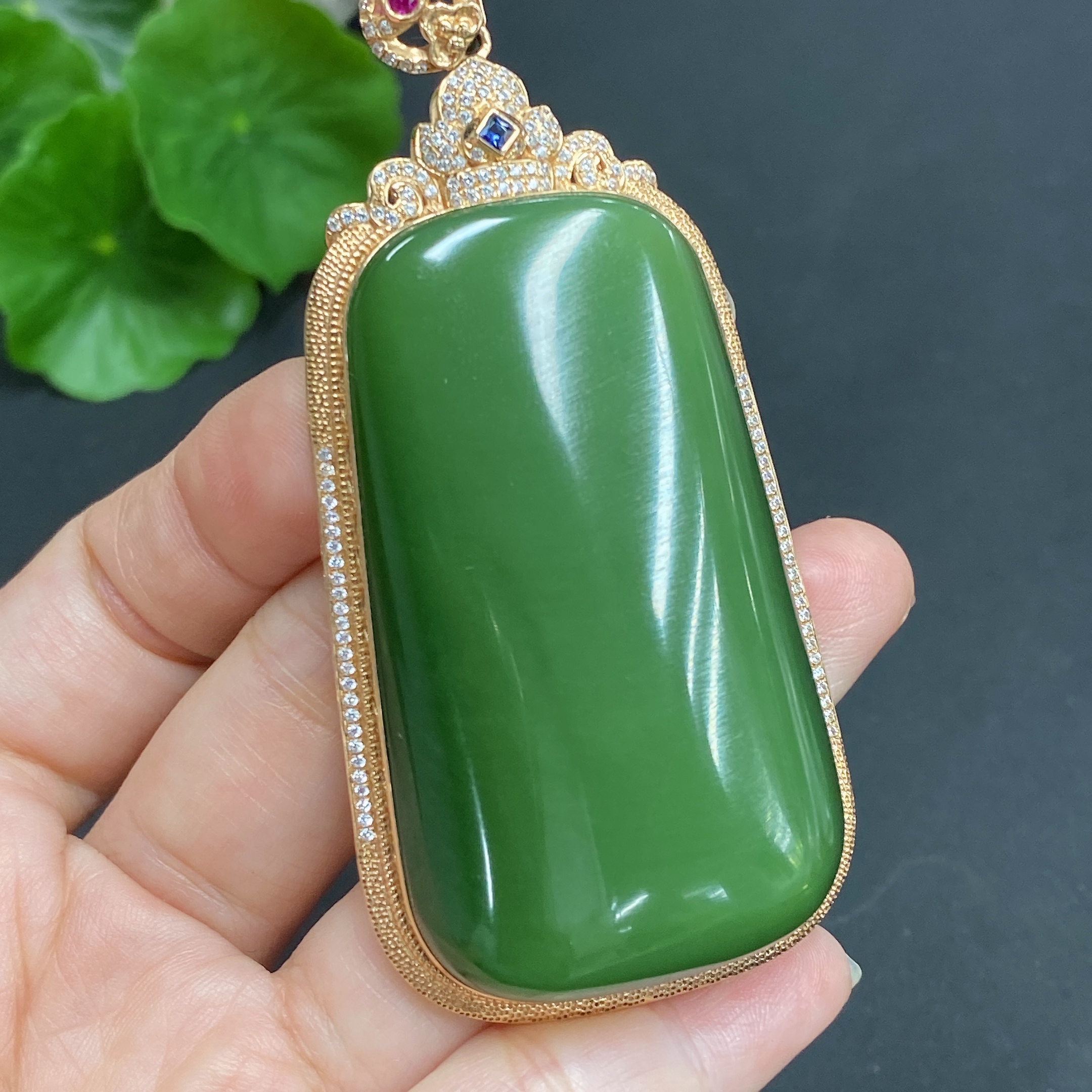 H22506866 Hetian Jade Inlaid Plain Pendant 18k Gold Total Weight About 37.7g