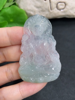 F43129577 翡翠挂件 观音 货品总重约15.5g