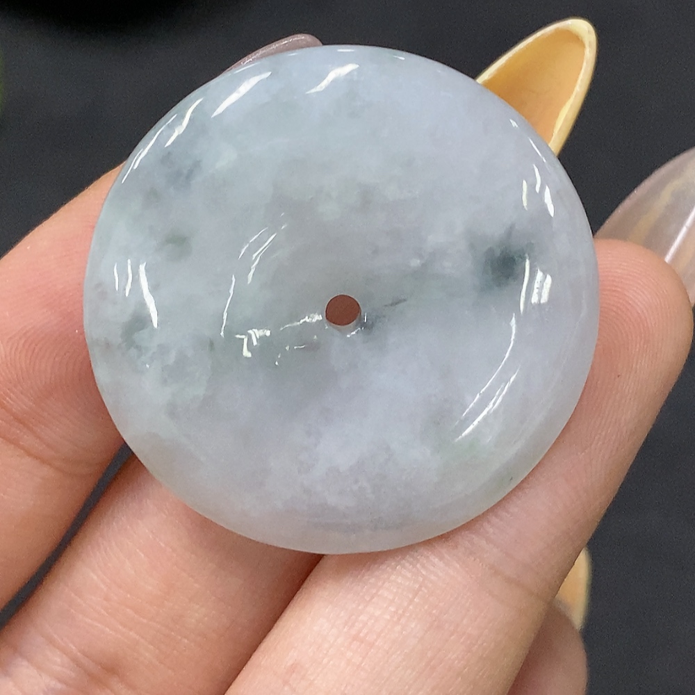 F29416297 JadeitePeace Pendant