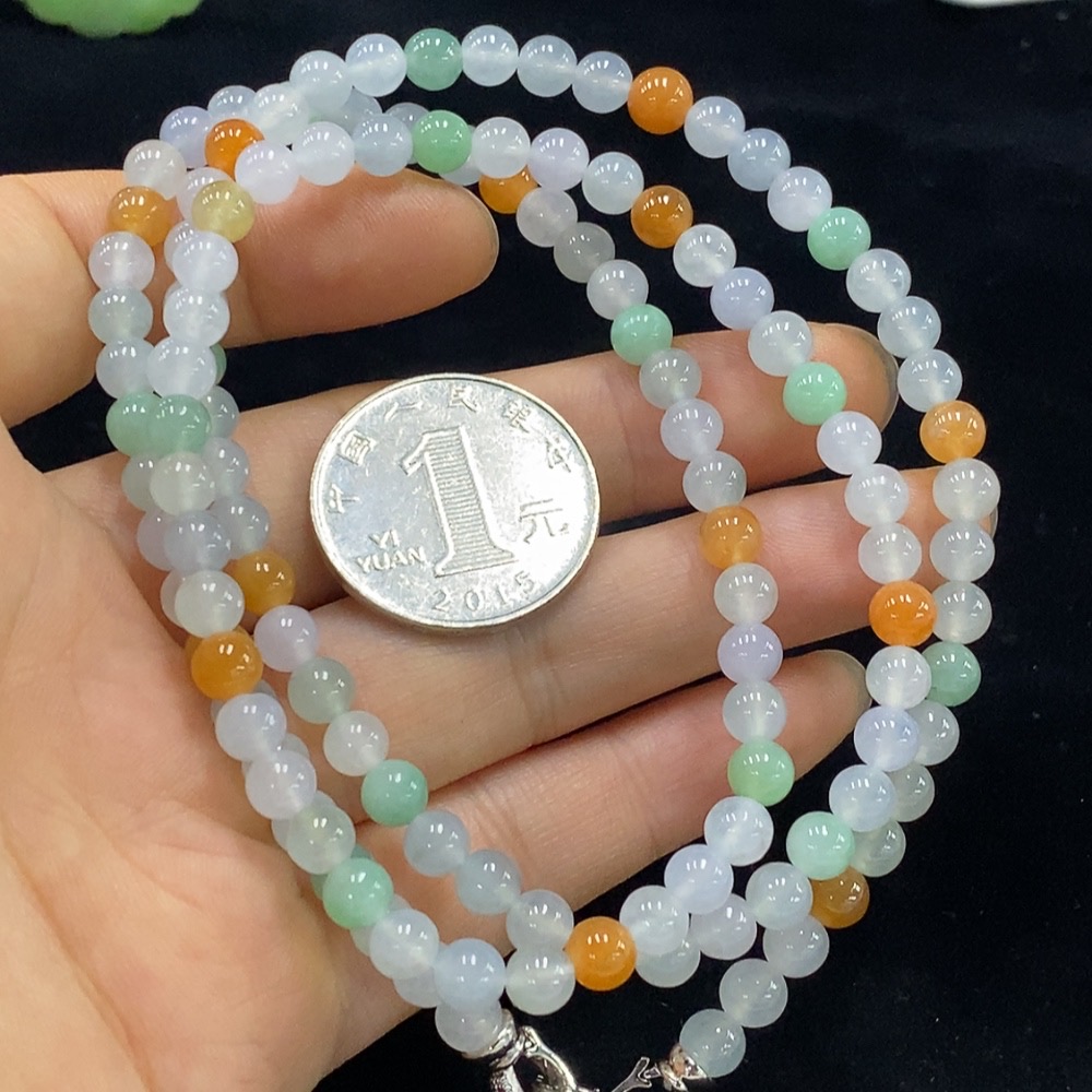 F32789451 Jadeite Bead Necklace Approx. 5.3mm Total Weight Approx. 35.74g Non-Gold Color Origin Undetermined