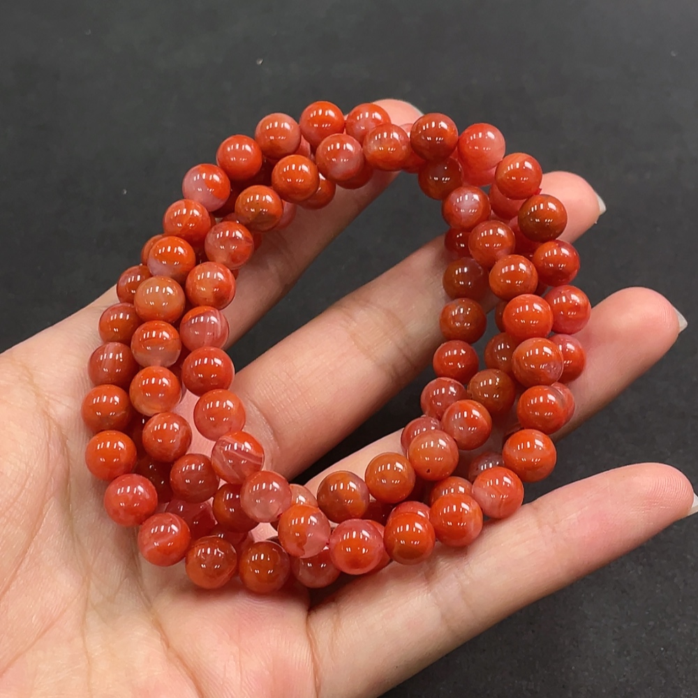 C17945563 South Red Agate Bead Strand, Approx. 66.58g, 7.6mm, Visible Organic Matter