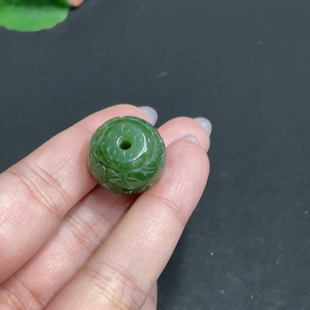 H32805430 Hetian Jade Pendant, Antique-style Piece, Total Weight Approx. 12.1g