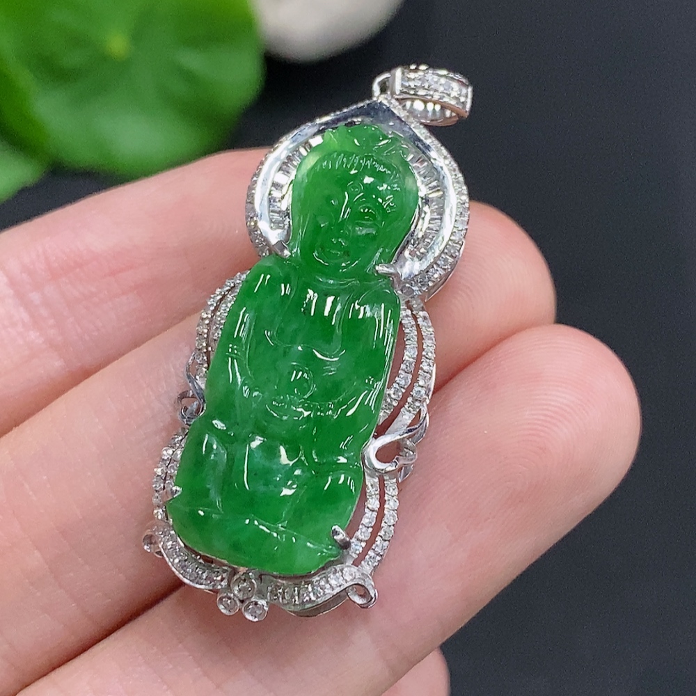 F29419232 Jadeite Guanyin Inlaid Pendant 18K Gold Total Weight Approx. 6.9g (With Diamond Accents)
