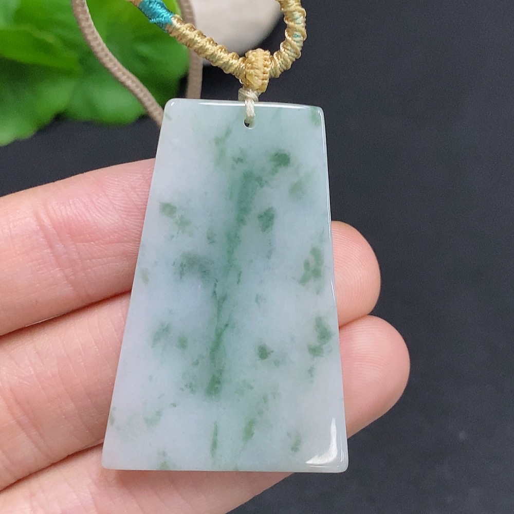 F33906795 Jadeite Plain Pendant