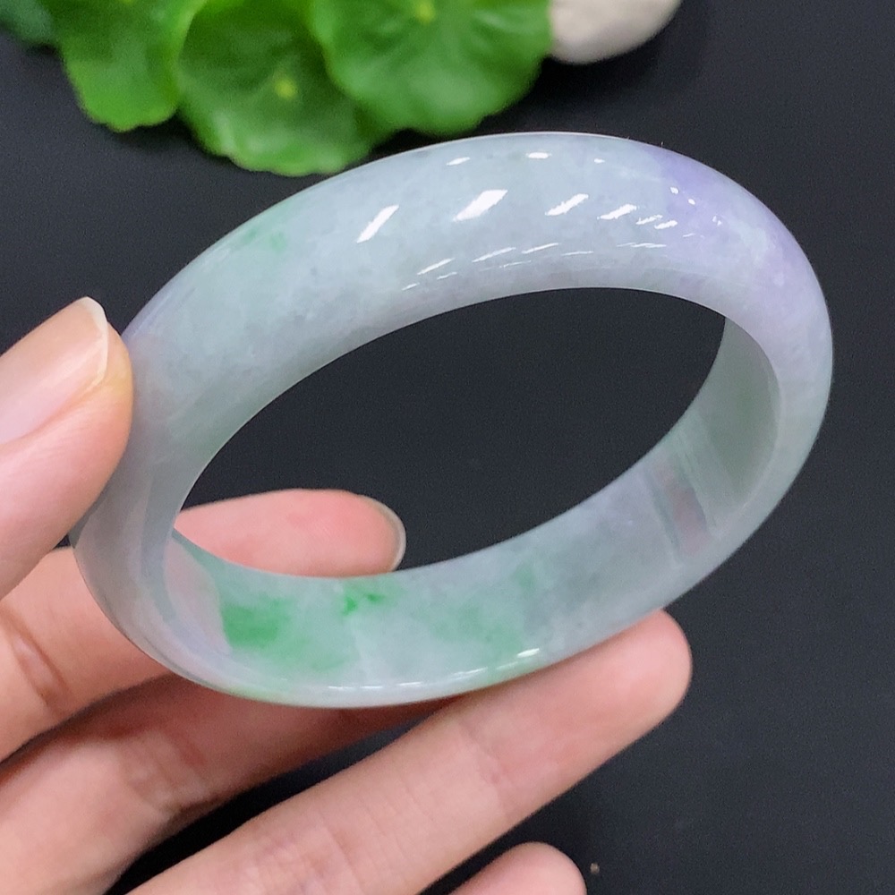 F30542981 Jadeite Round Bangle, Total Weight Approx. 52g, Size 55.2, with Crack