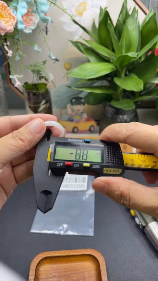 F34033395 Jadeite Rings Sell as a Lot