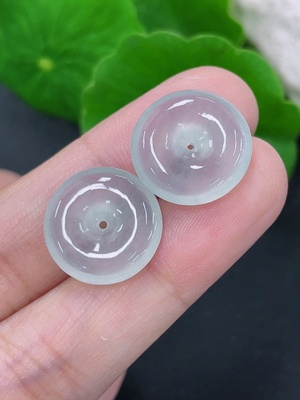 F41905549 翡翠平安扣挂件 货品总重约2.98g