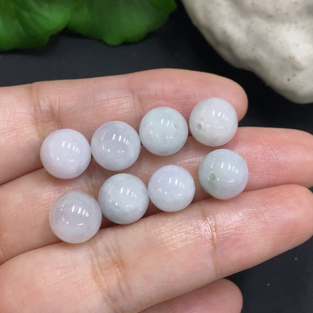 F35127449 Jadeite Beads Sell as a Lot