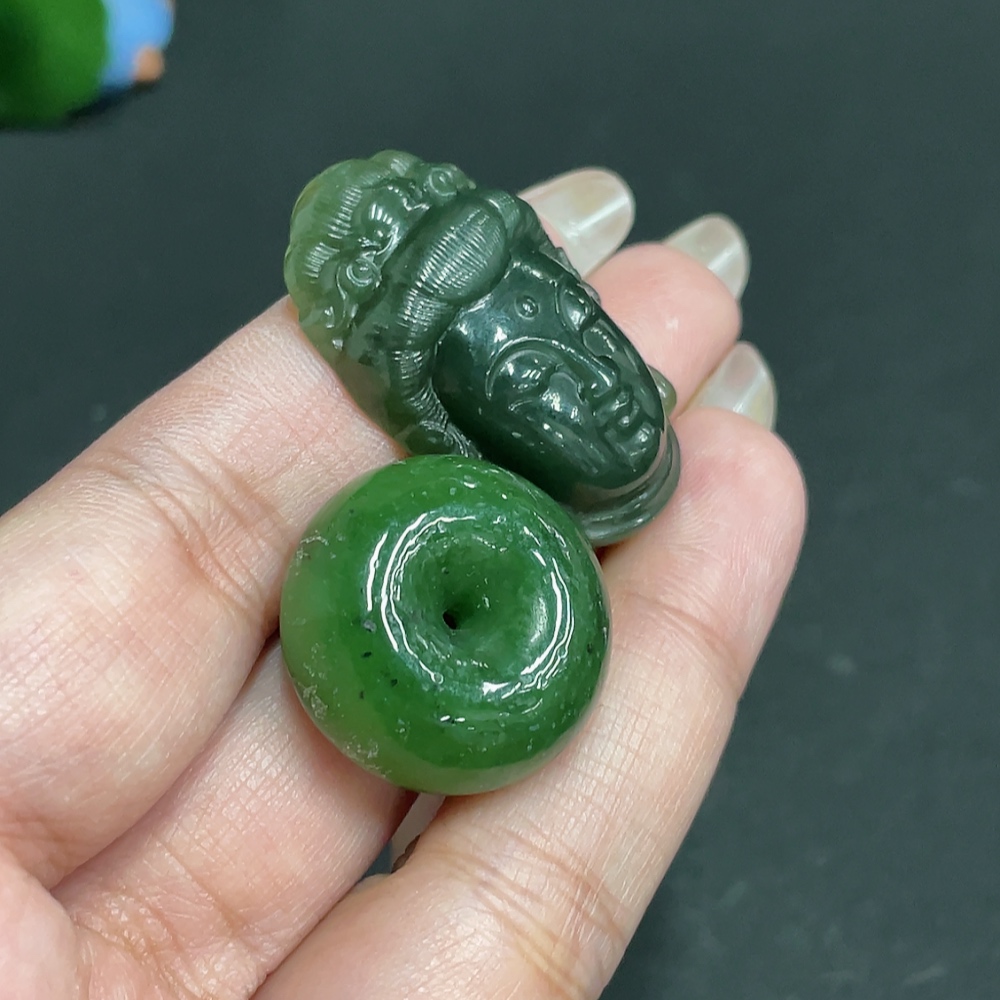 H29359610 Hetian Jade Pendant Guanyin Peace Ring Total Weight Approx. 21.9g