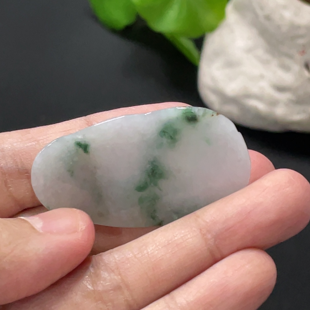 F34077642 Jadeite Leaf Pendant Total Weight Approx. 9.87g