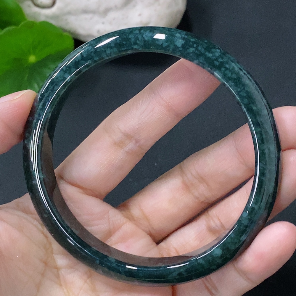 F31587871 Jadeite Round Bangle Size 59mm Total Weight Approx. 42g