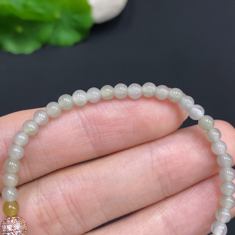 F35159727 Jadeite Bracelet Non-Gold Inlaid Total Weight Approx. 4.2g Size 3.7mm
